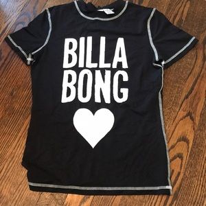 BRAND NEW BILLABONG rash guard! Size M
